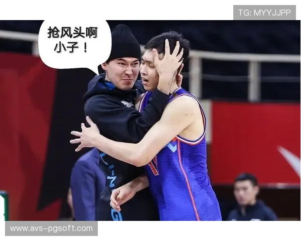 队长带伤坚持全场,精神领袖作用凸显 队长带伤坚持全场,精神领袖作用凸显